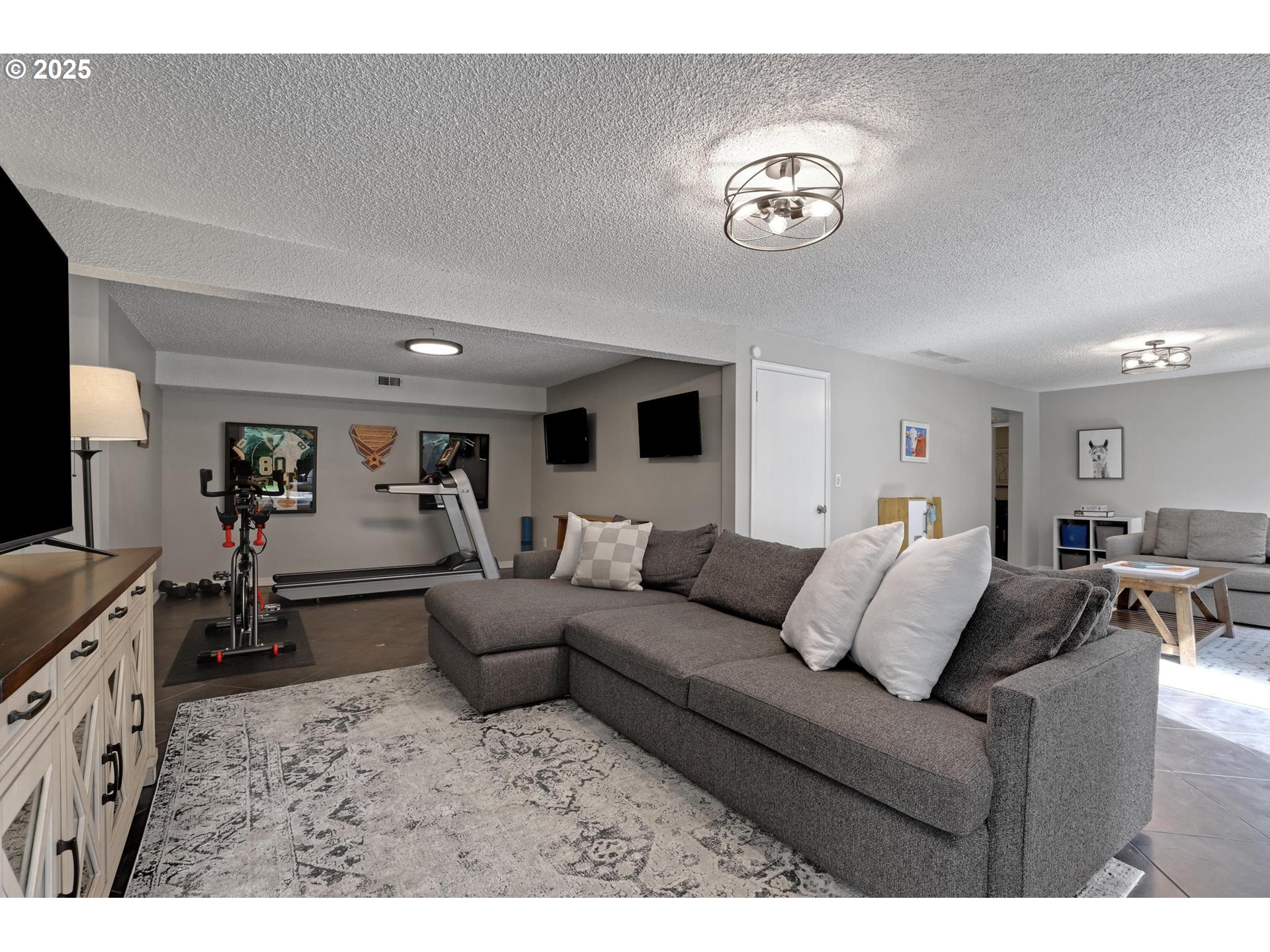 10380 SW WASHINGTON ST