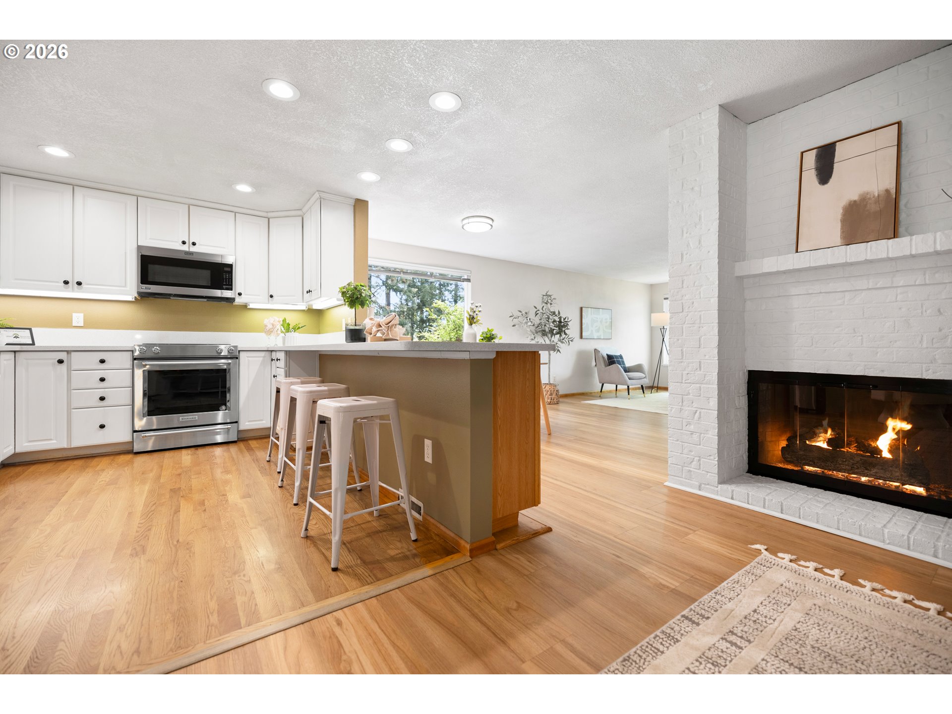 17511 NW SANTIAM DR