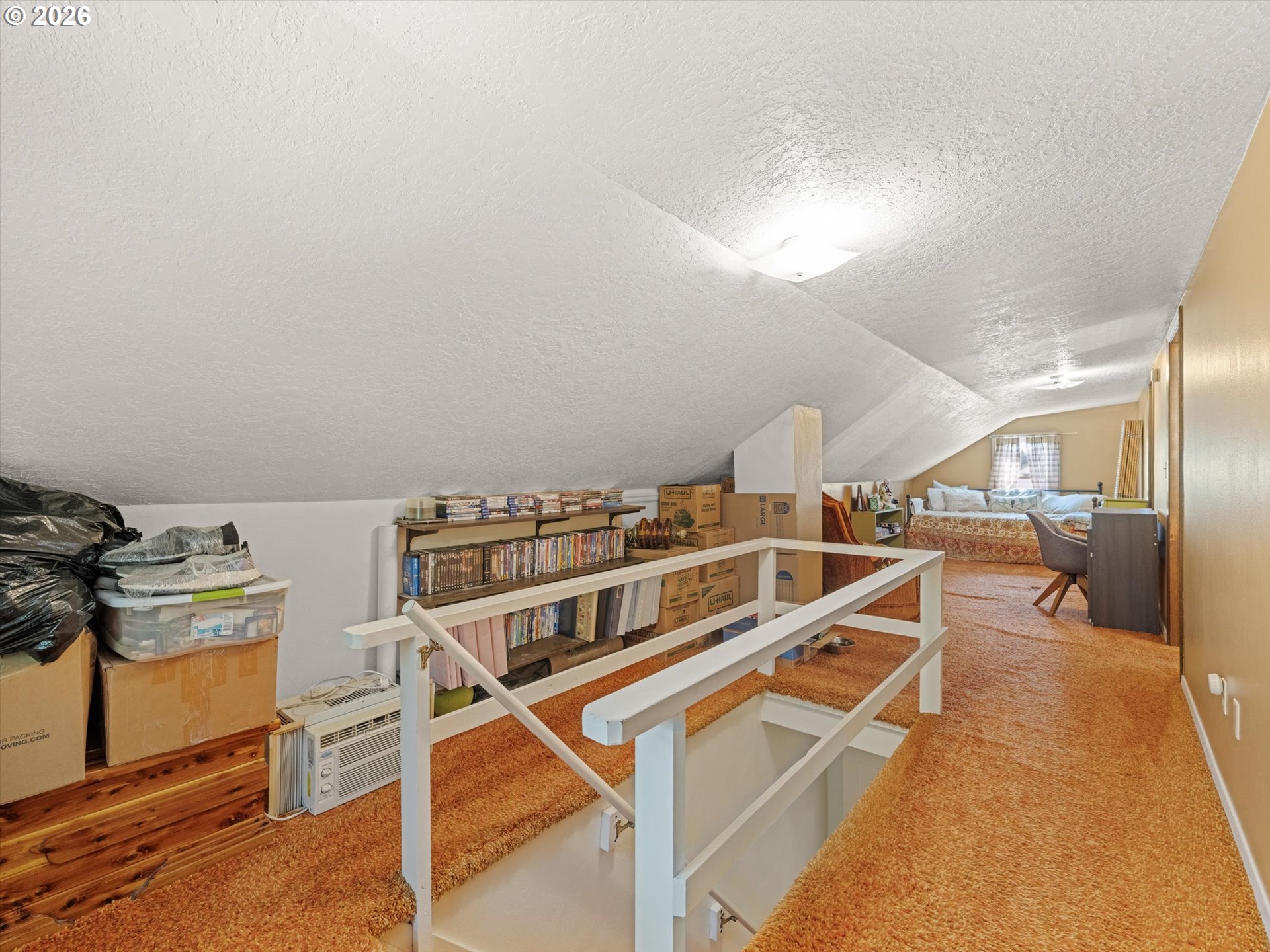 21635 WILLAMETTE DR