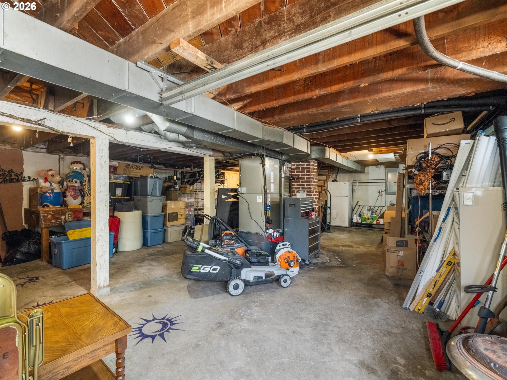 21635 WILLAMETTE DR