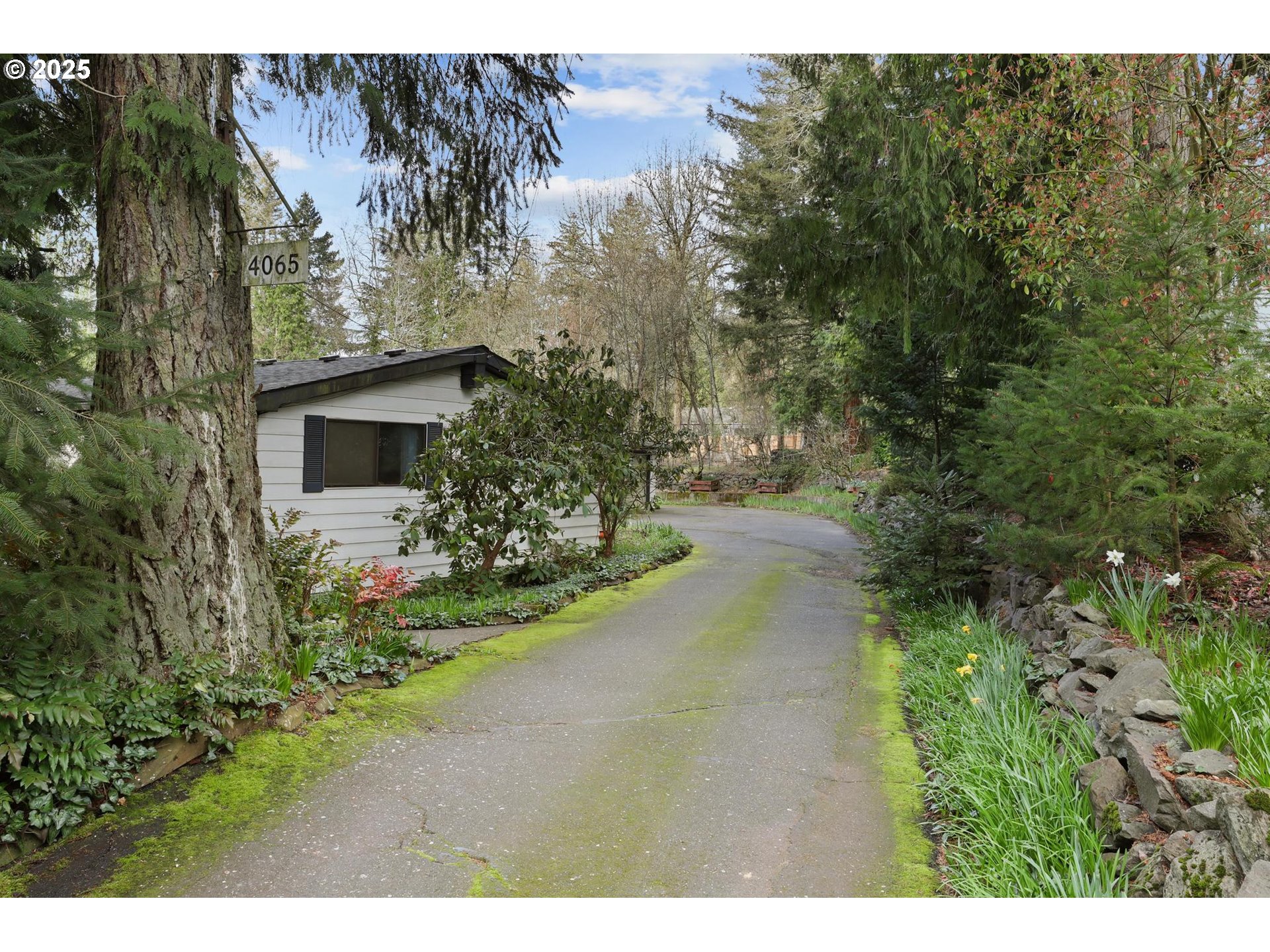 4065 SW 94TH AVE