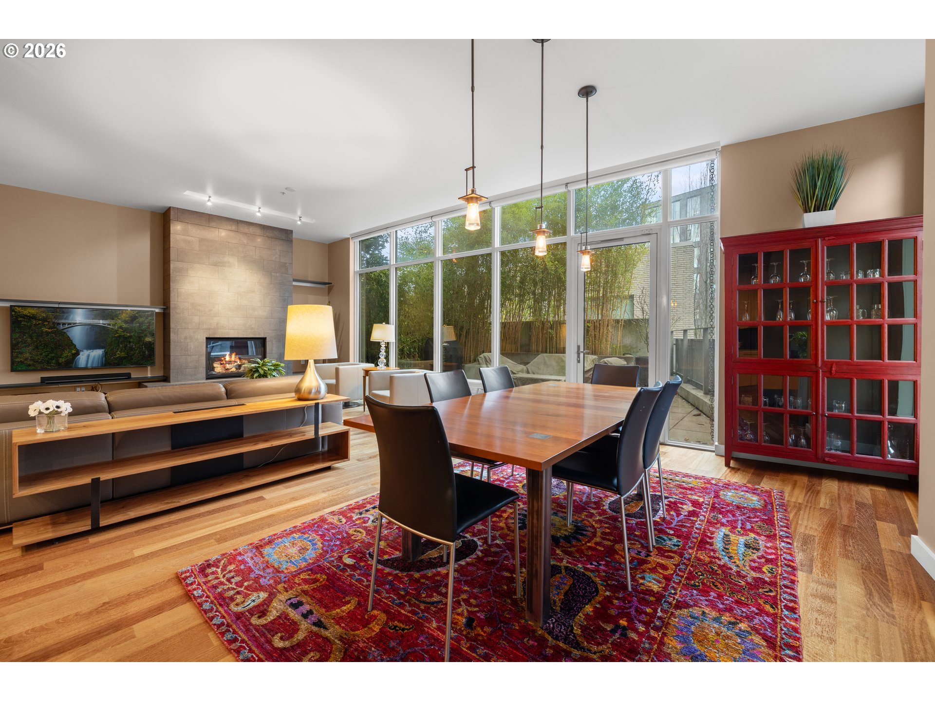 949 NW OVERTON ST 301