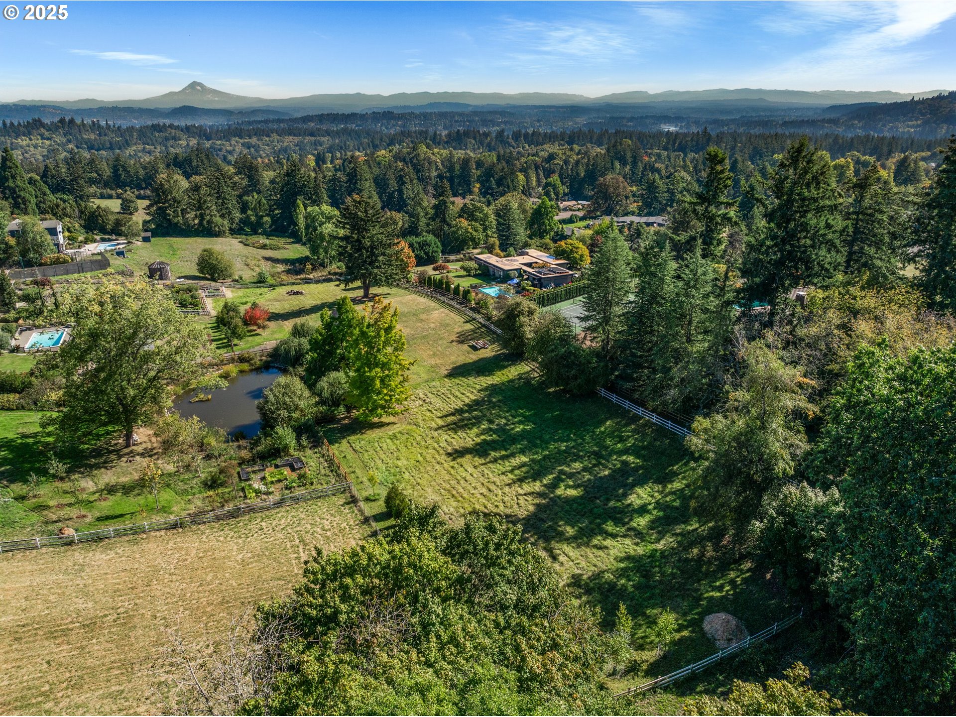 1270 SW ENGLEWOOD DR