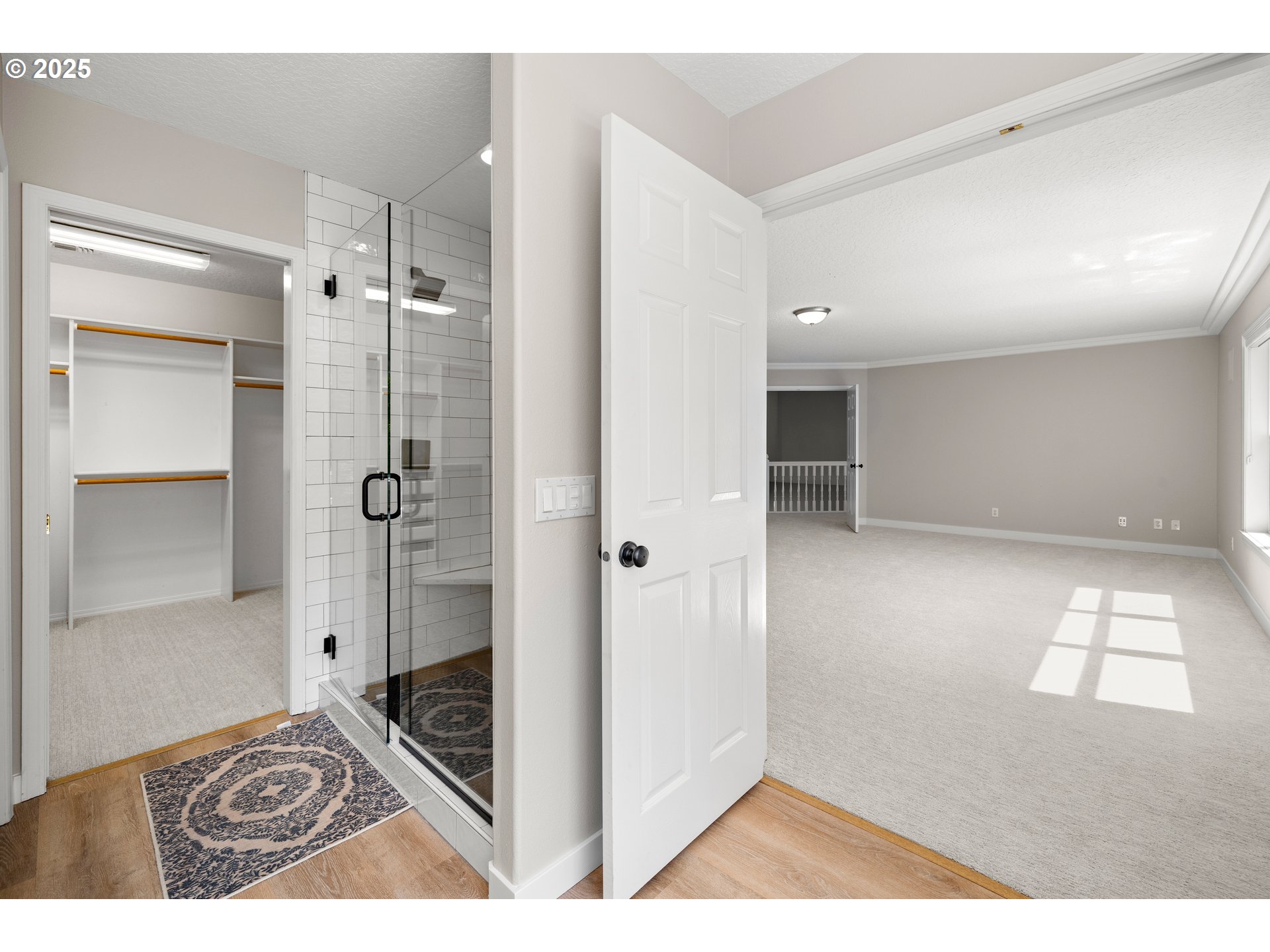 28563 SW CASCADE LOOP