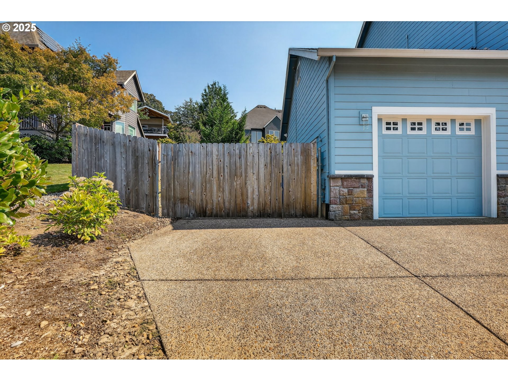 16514 OAKTREE TER