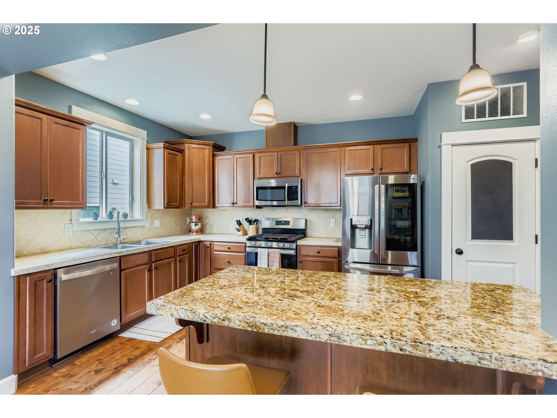 17175 SW WATERLEAF LN