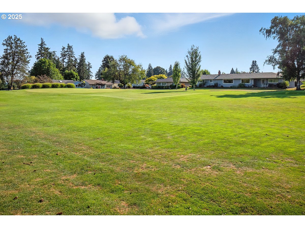 16175 SW ROYALTY PKWY