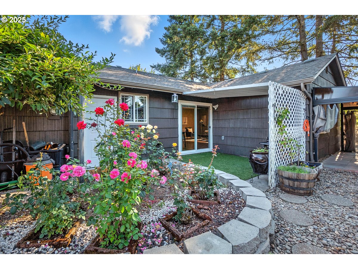 16175 SW ROYALTY PKWY