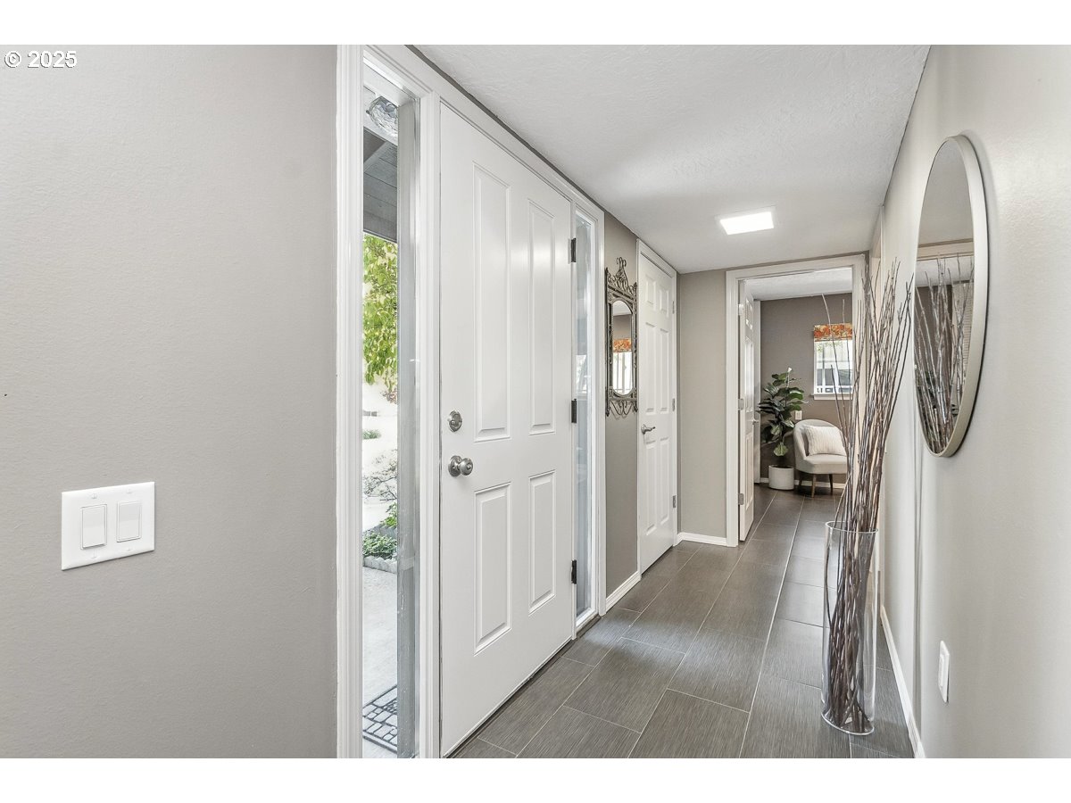 16175 SW ROYALTY PKWY