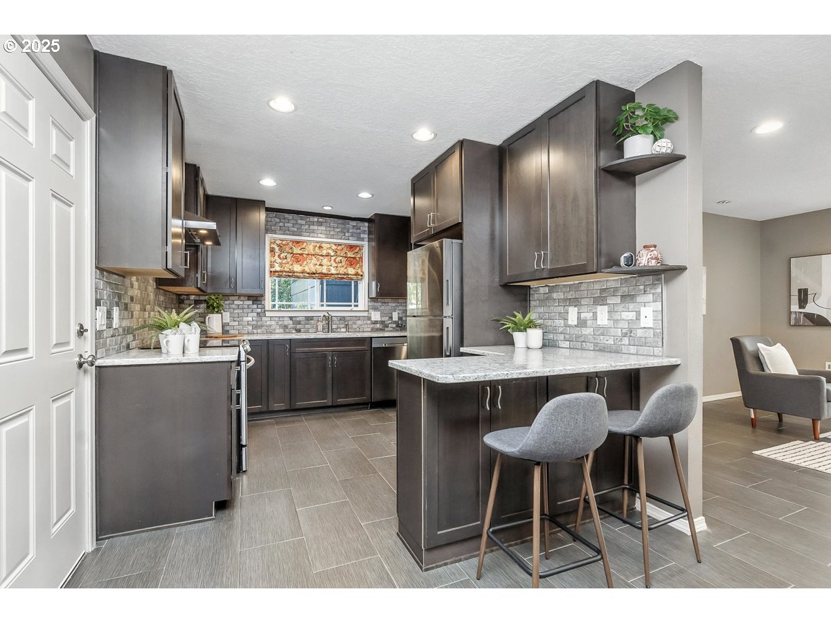 16175 SW ROYALTY PKWY