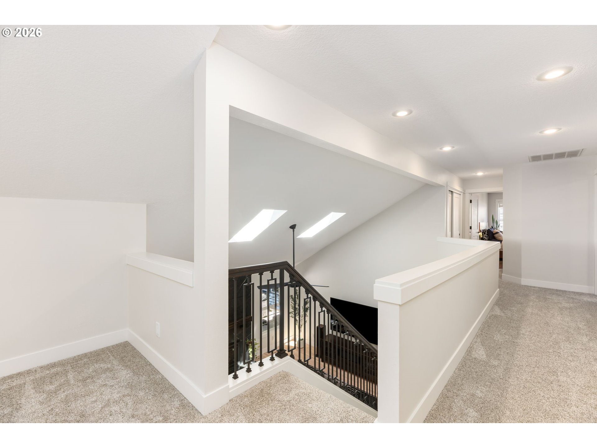 2270 OSTMAN RD