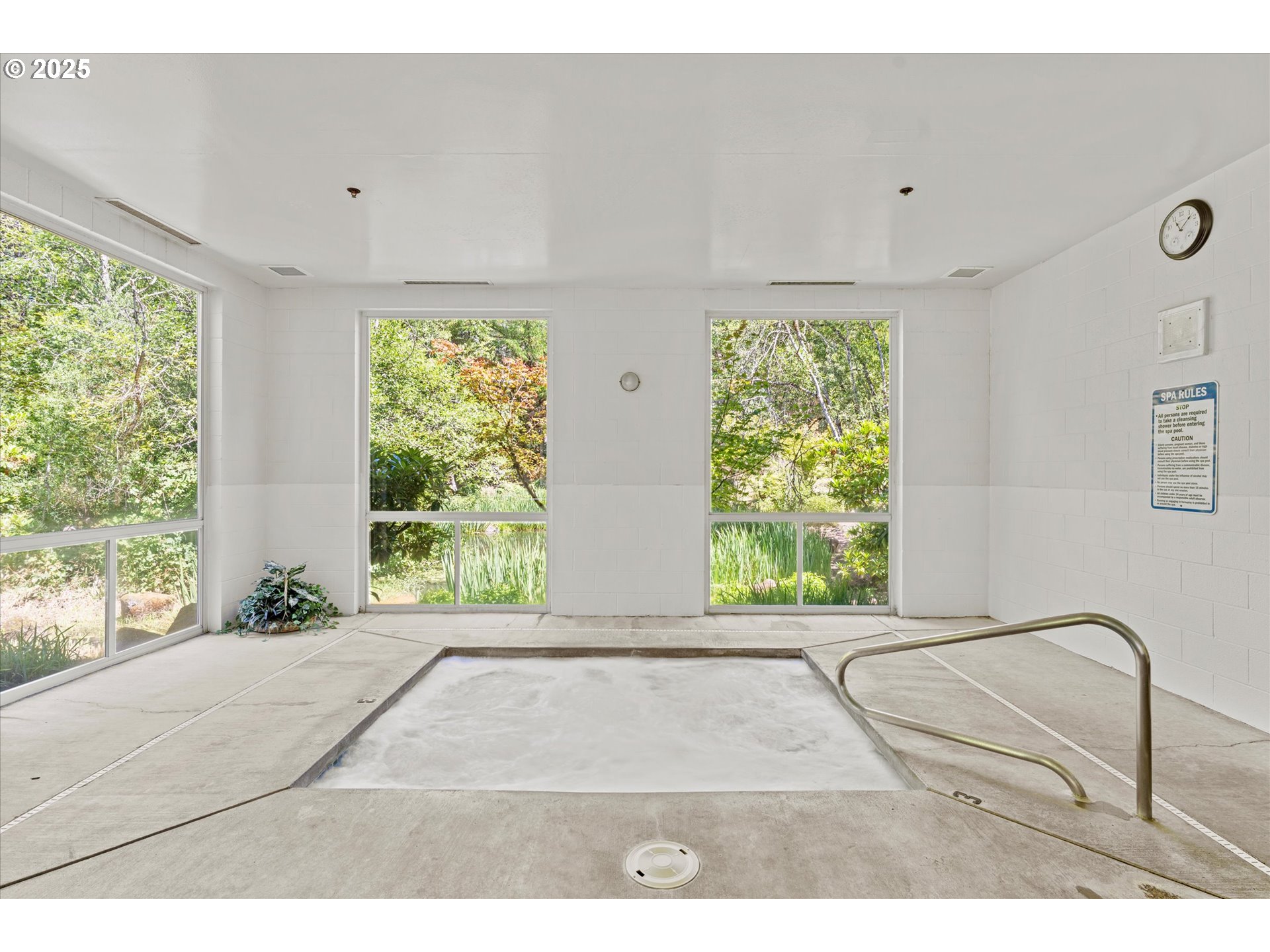 6665 W BURNSIDE RD 438, Portland Unit: 438