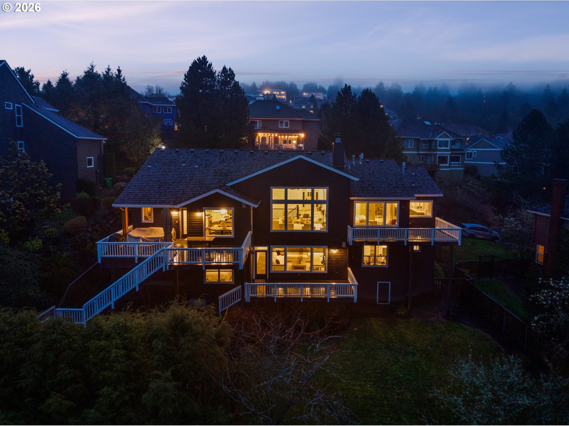 1811 NW CEDAR RIDGE DR