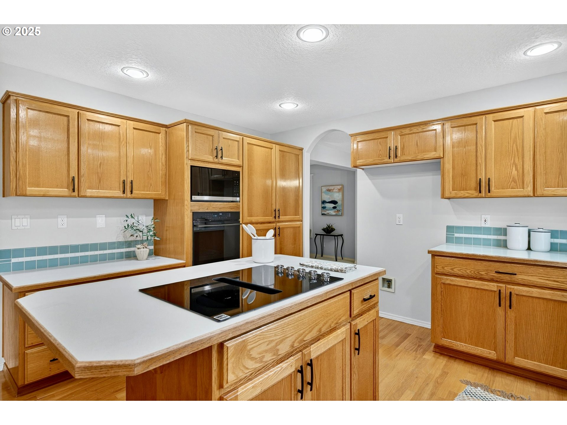 6889 SW HOLLYBROOK CT