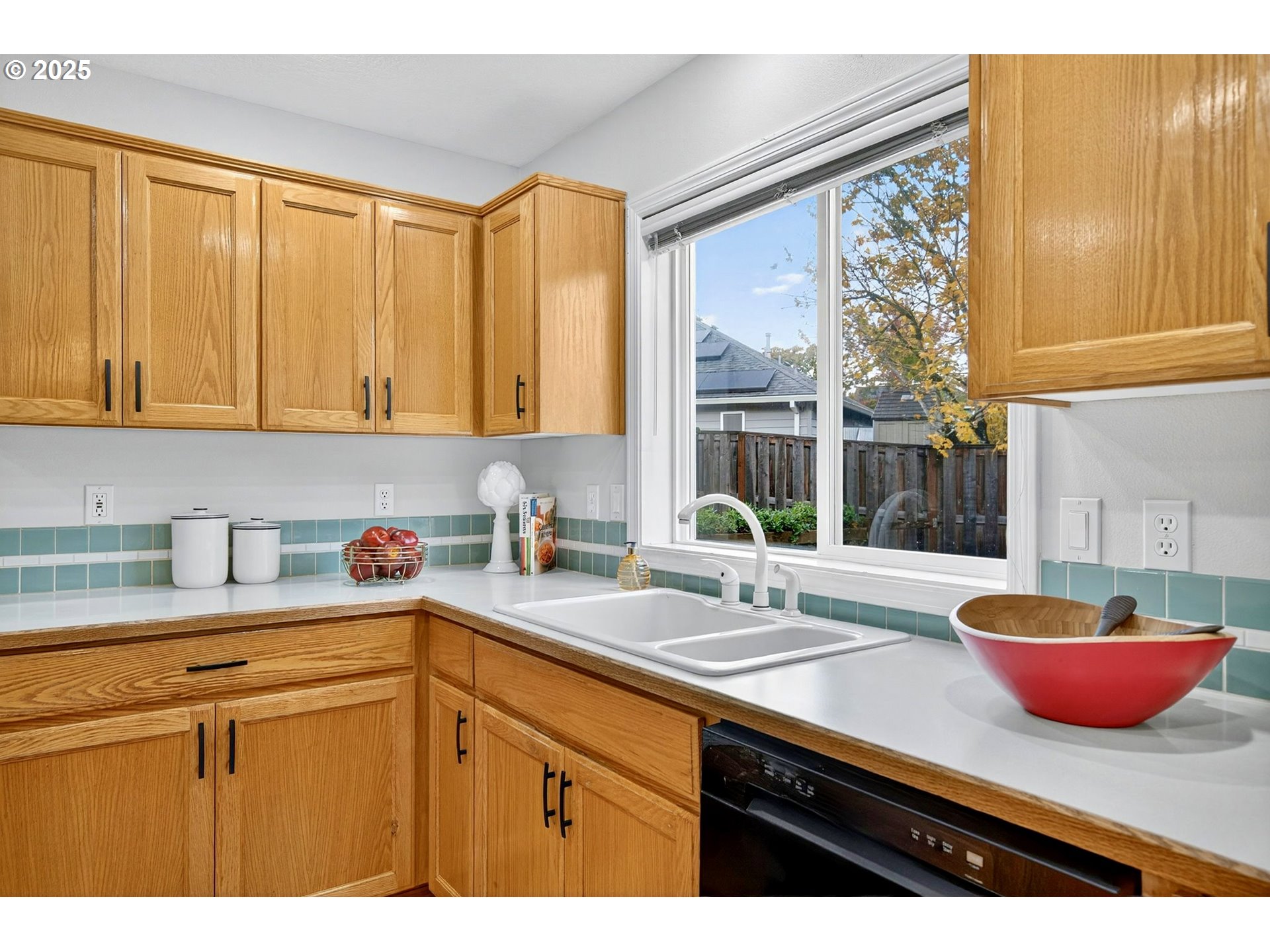 6889 SW HOLLYBROOK CT