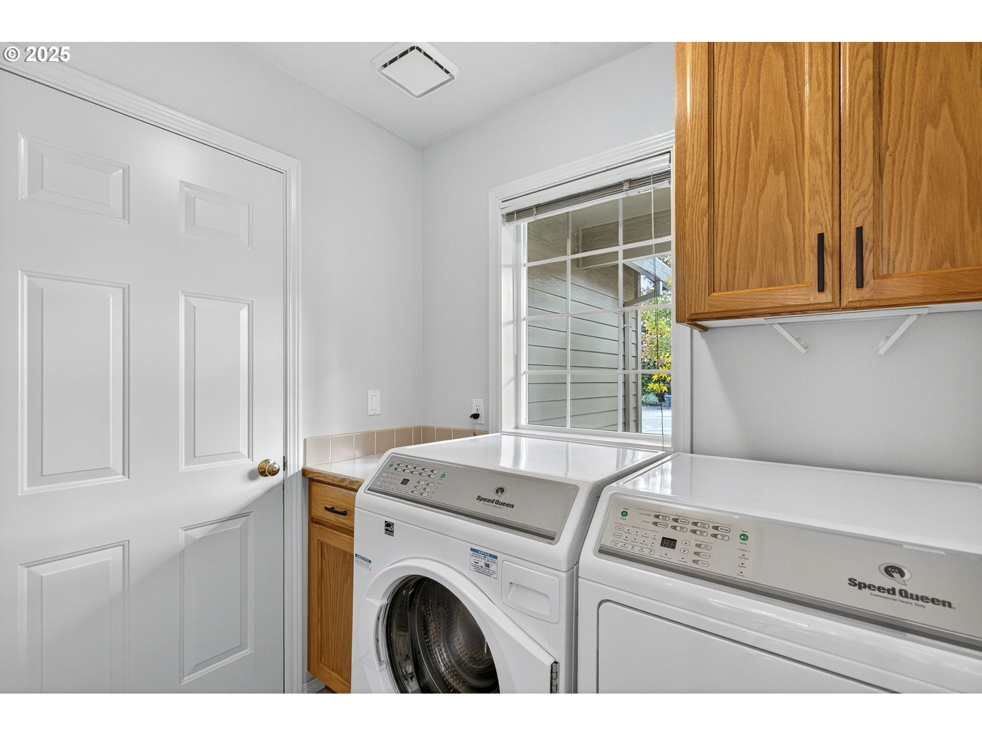 6889 SW HOLLYBROOK CT