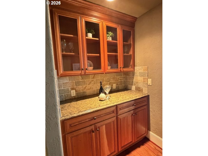 9930 NW UPTON CT