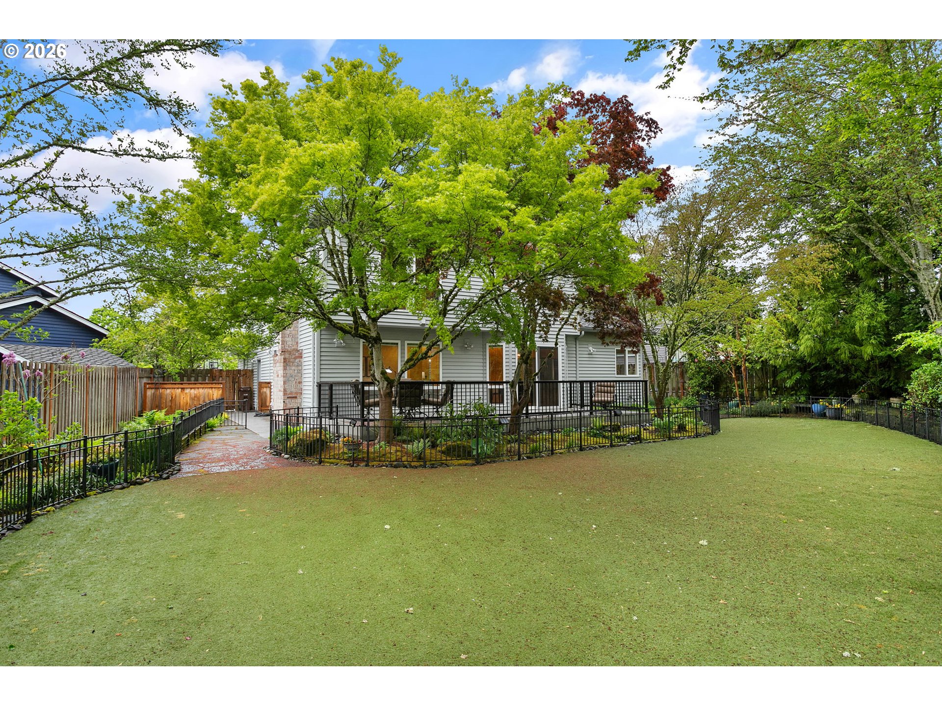 17932 NW LONE ROCK DR