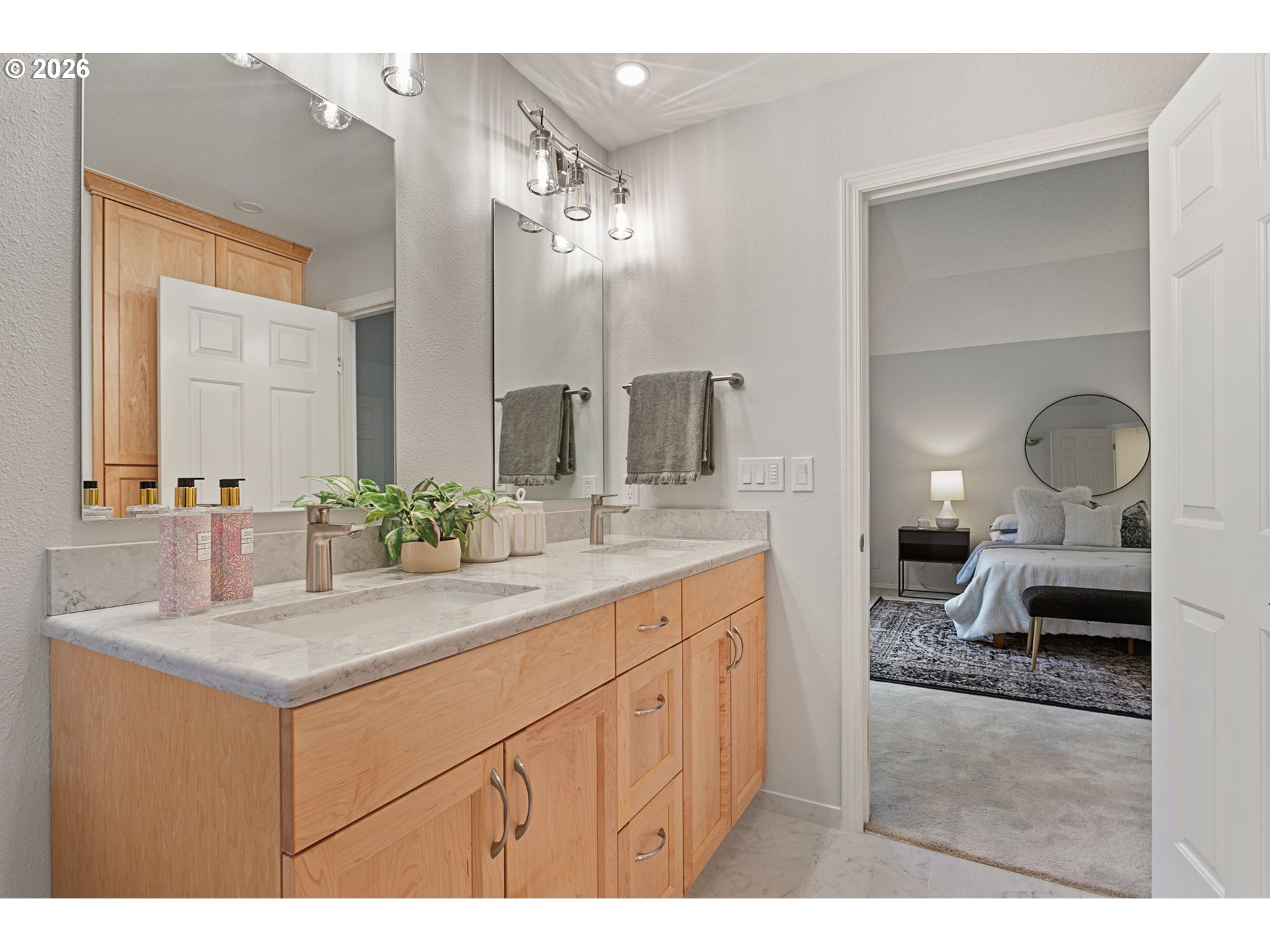 17932 NW LONE ROCK DR