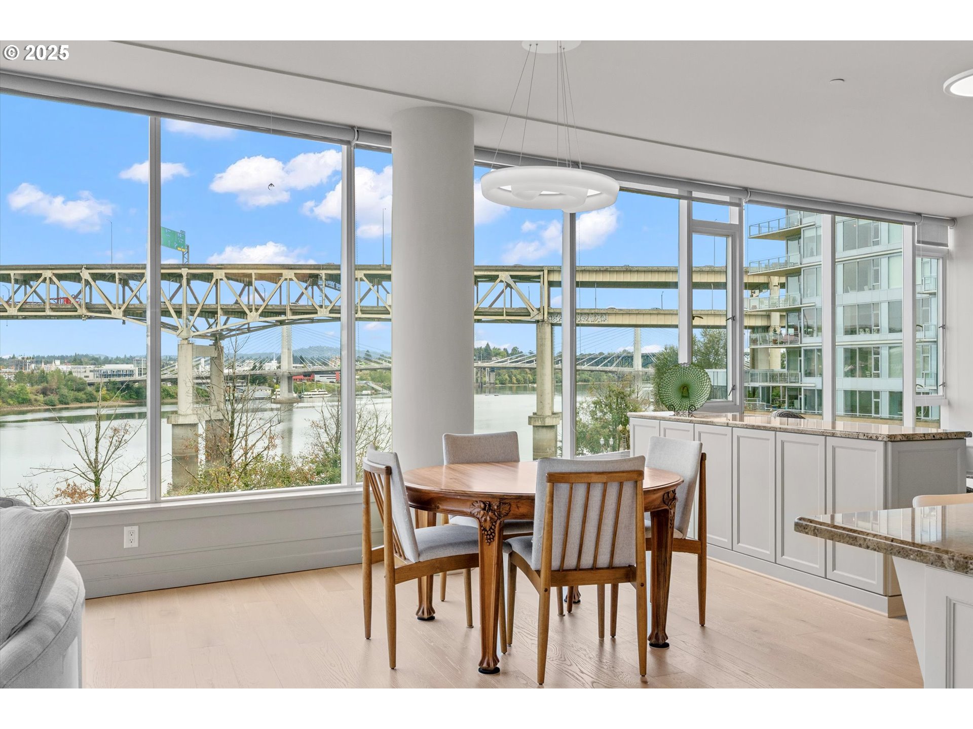 1900 S RIVER DR N402