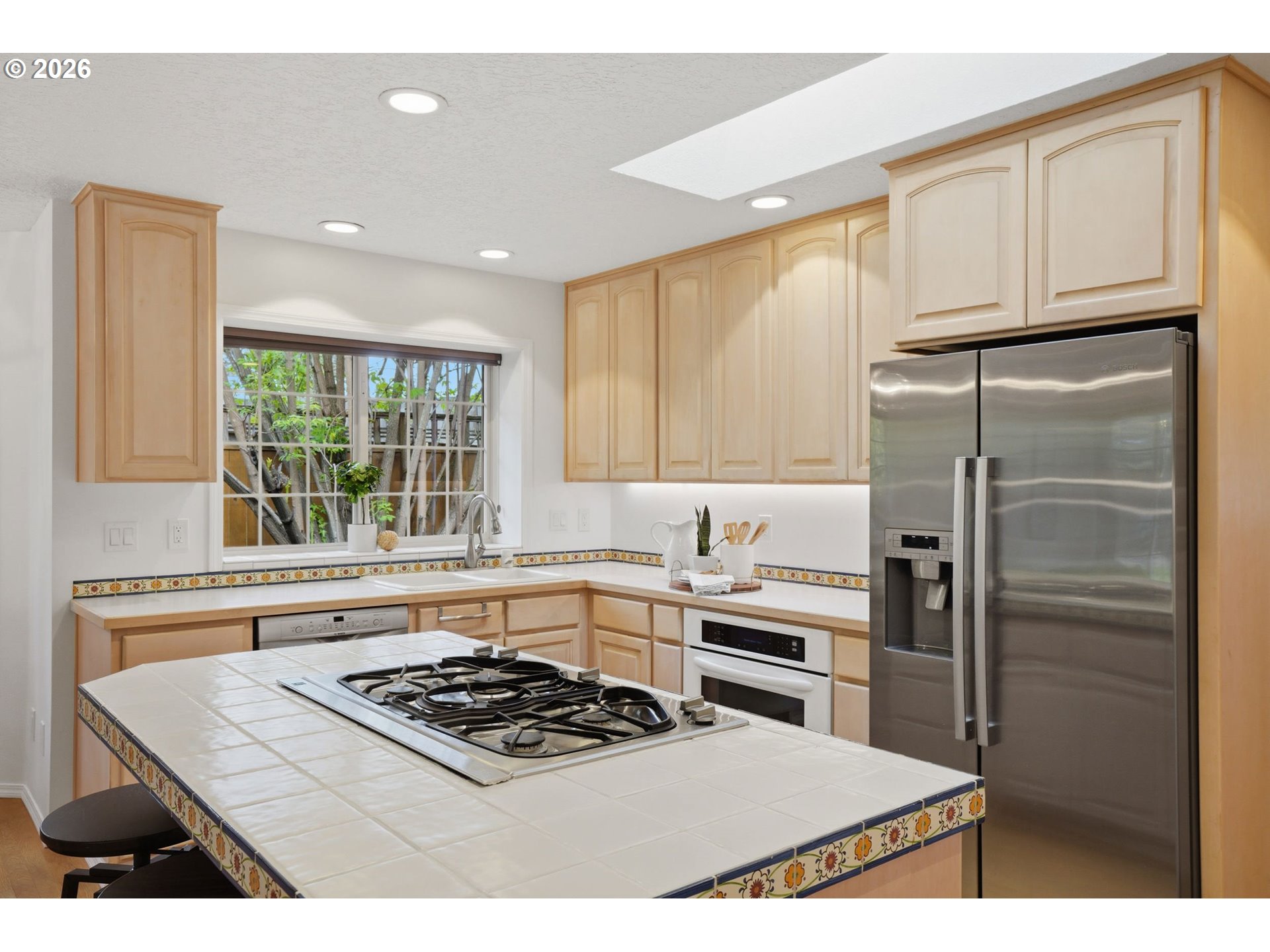 4510 SE PINEHURST AVE