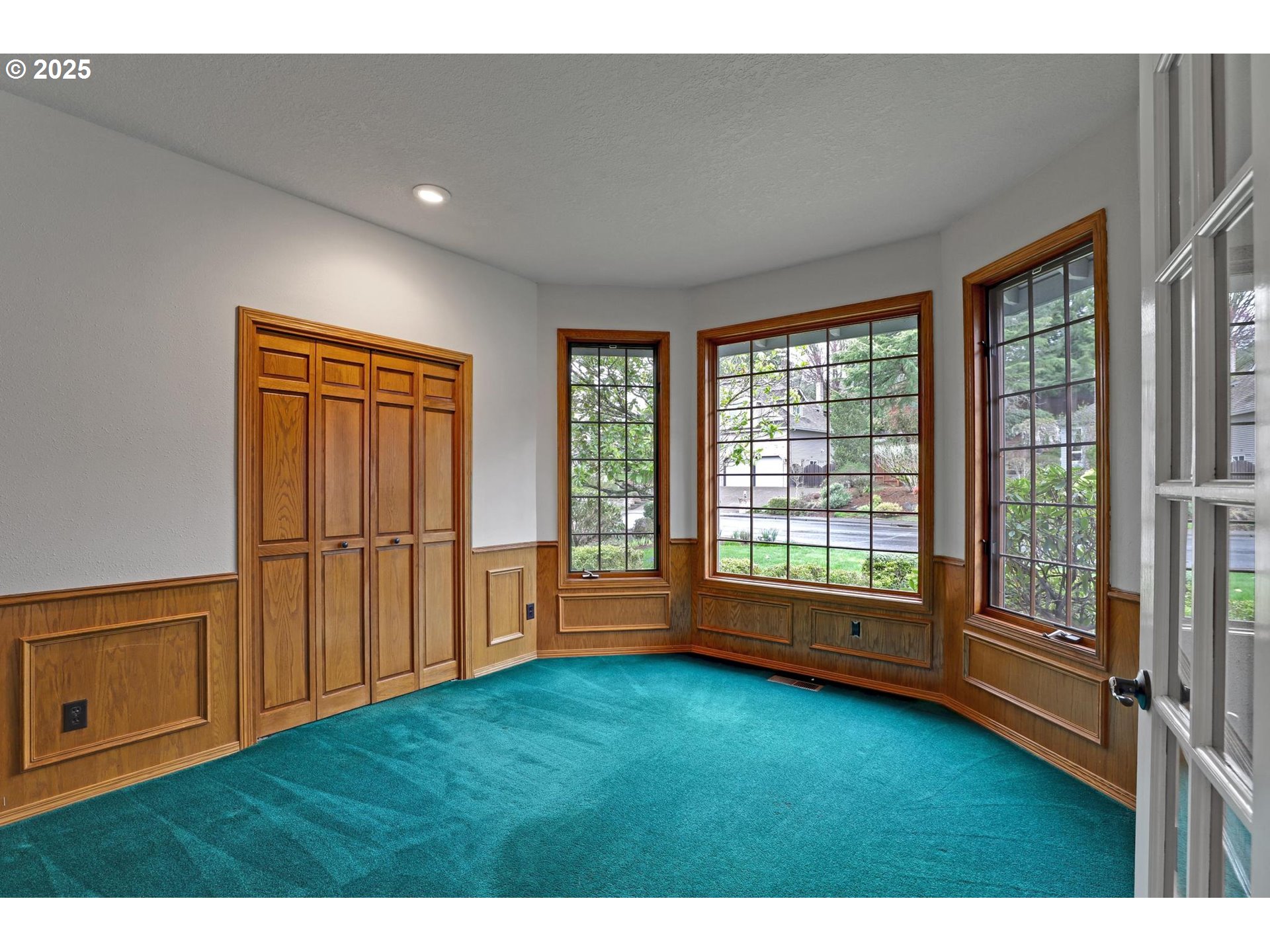 12720 NW CREEKSIDE DR