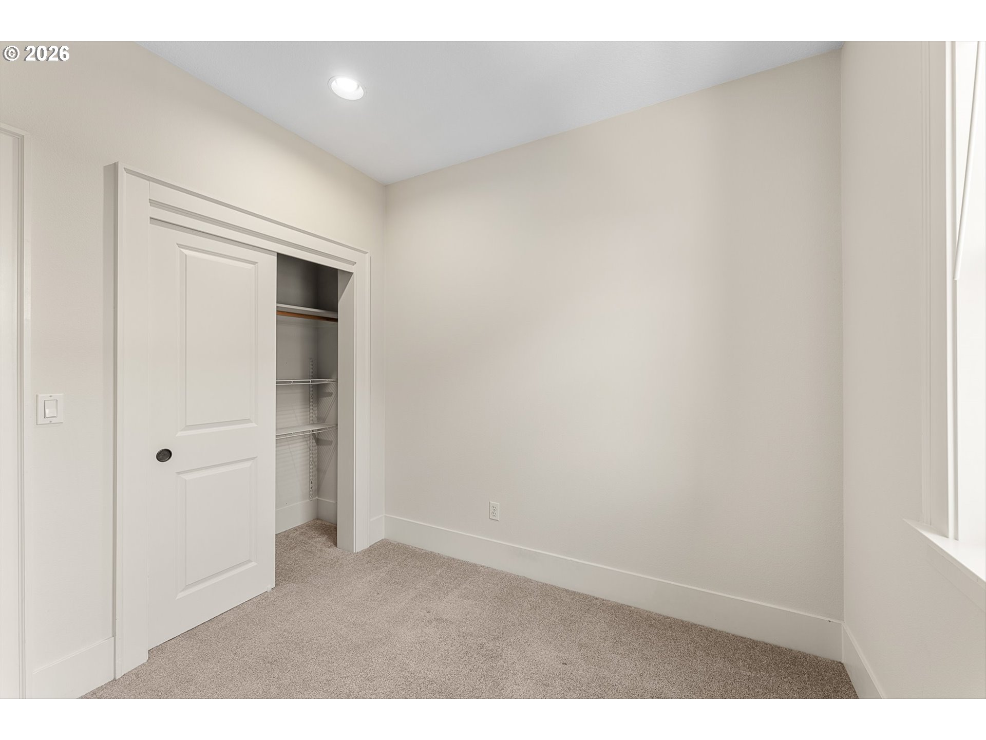 629 SW TRILLIUM CREEK TER