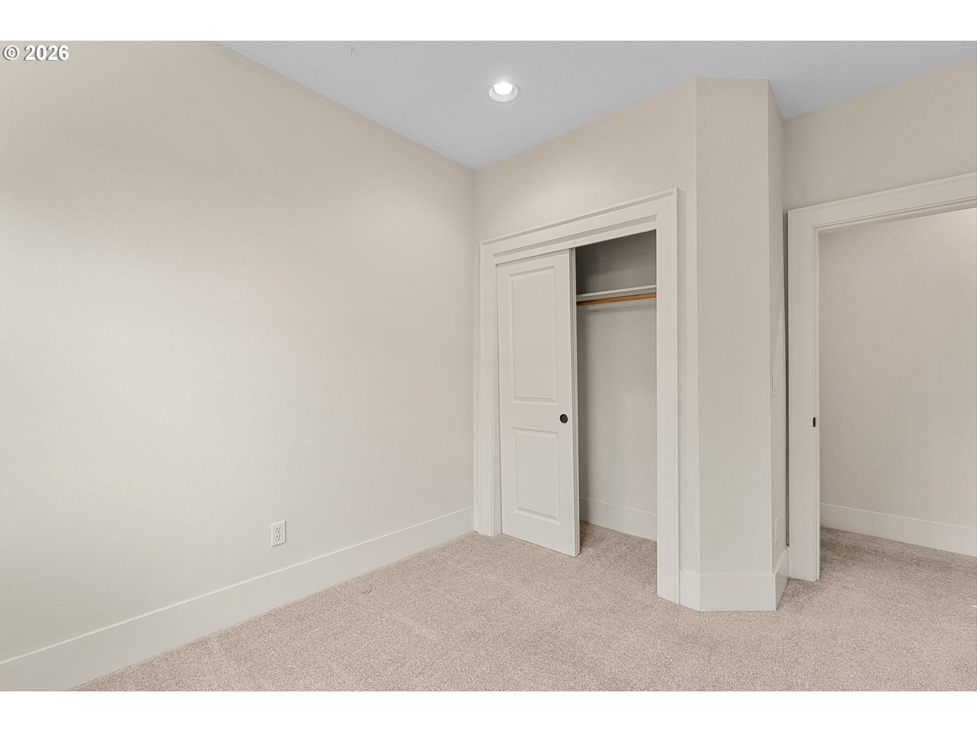 629 SW TRILLIUM CREEK TER