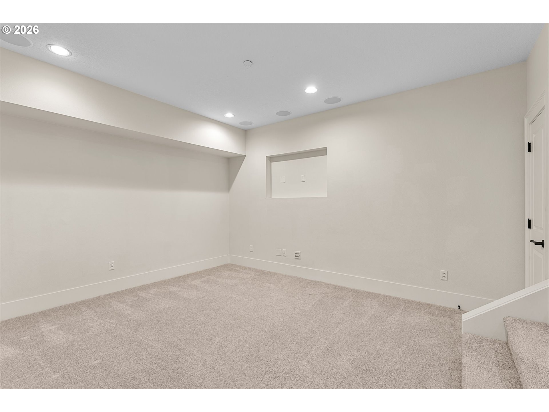 629 SW TRILLIUM CREEK TER