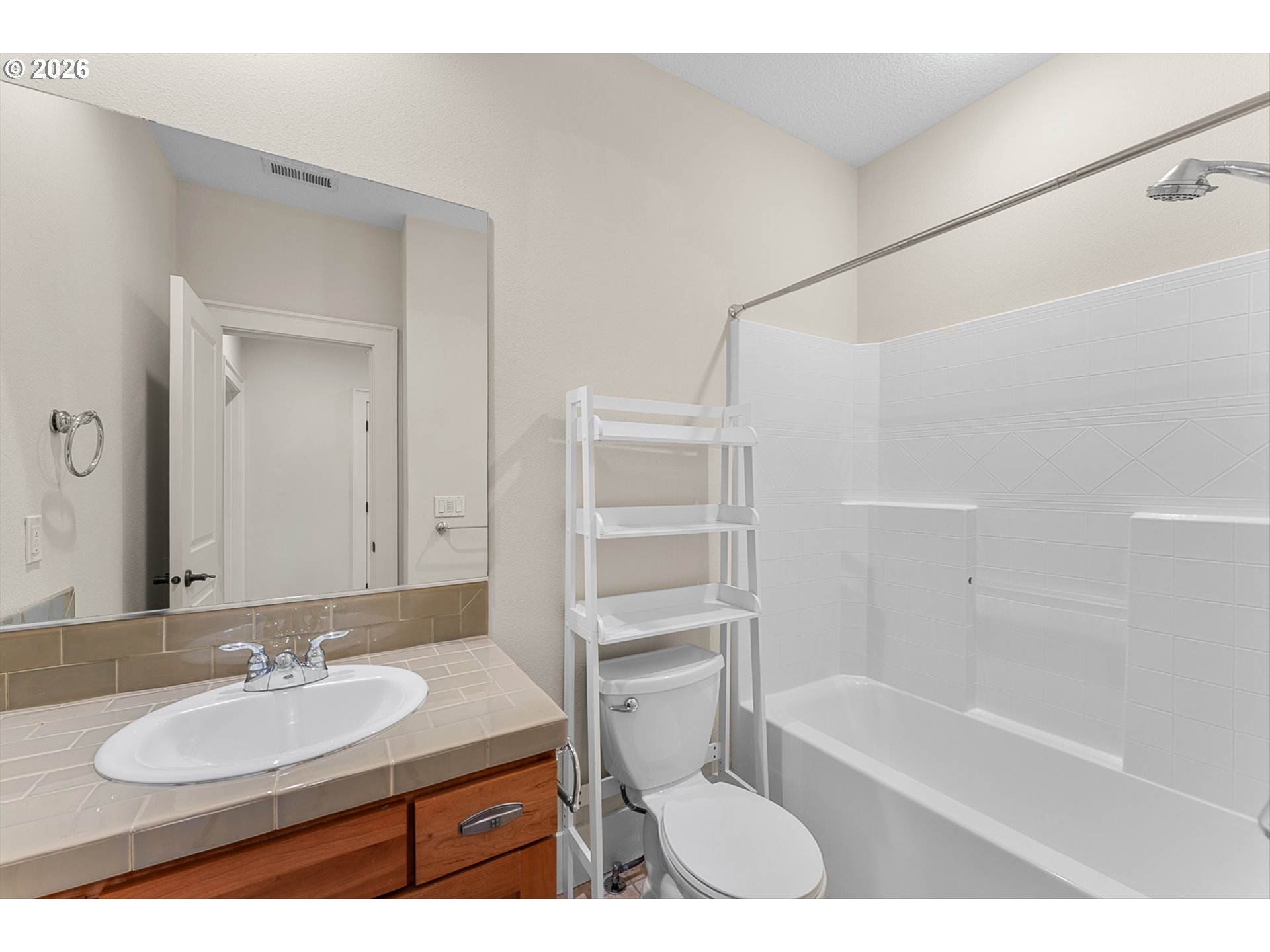629 SW TRILLIUM CREEK TER