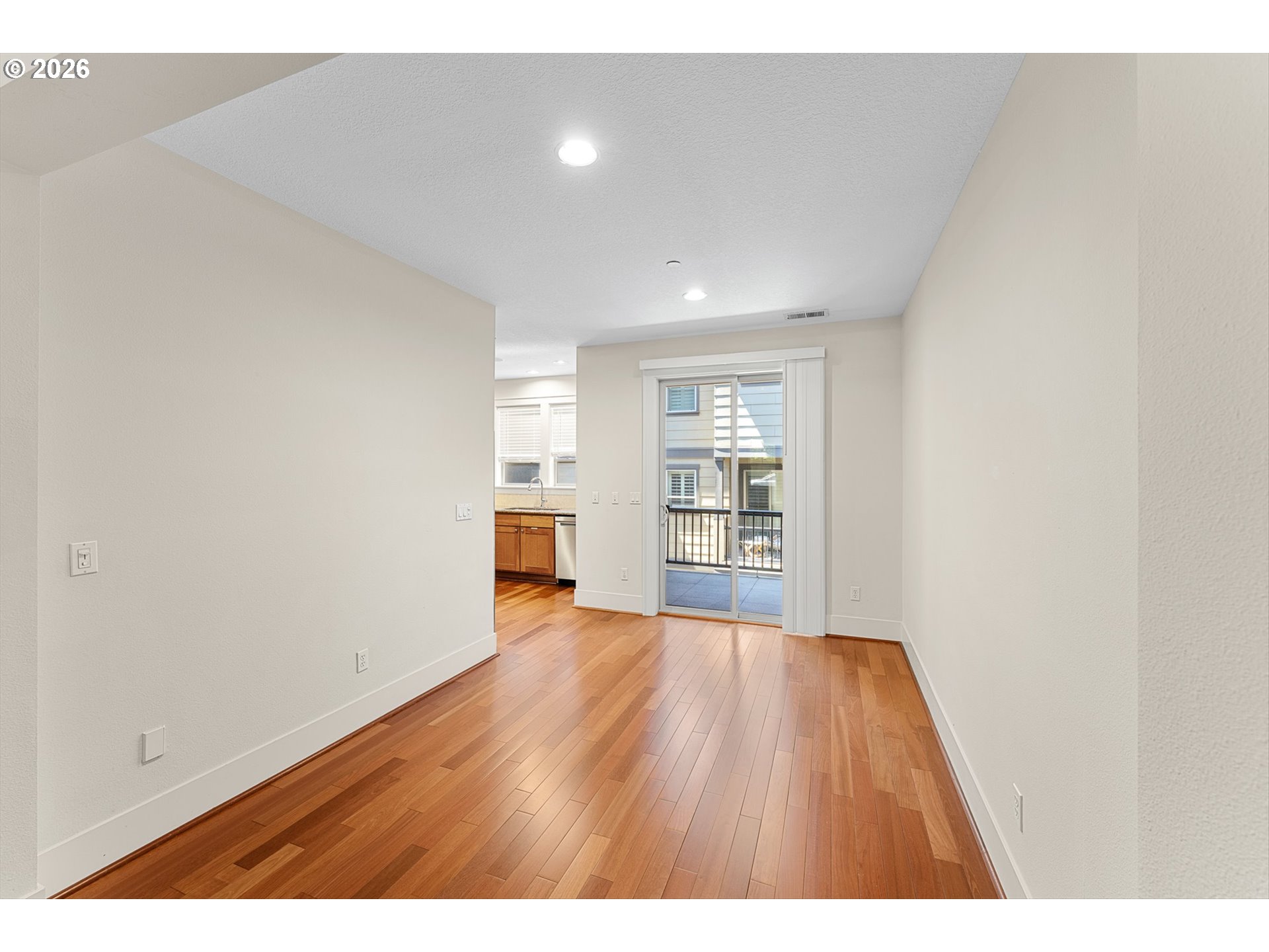 629 SW TRILLIUM CREEK TER