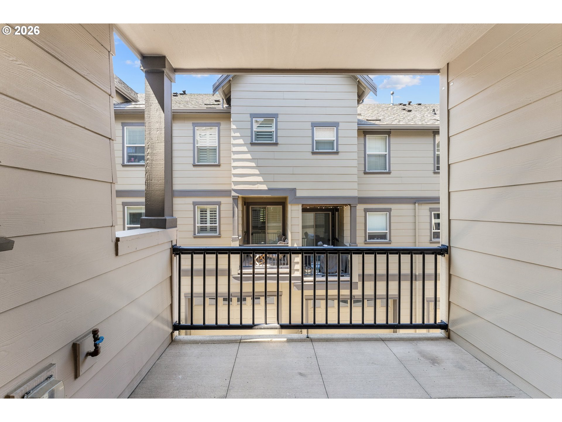 629 SW TRILLIUM CREEK TER