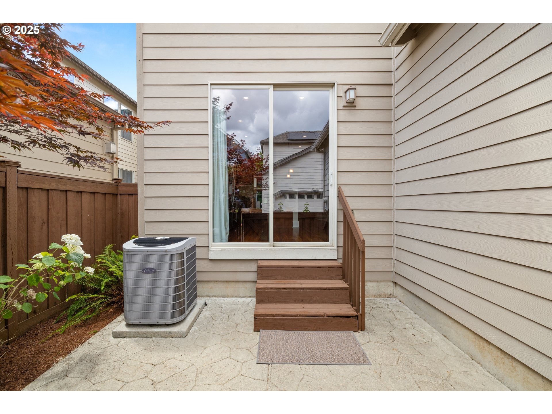 17292 SW MONTAGUE WAY