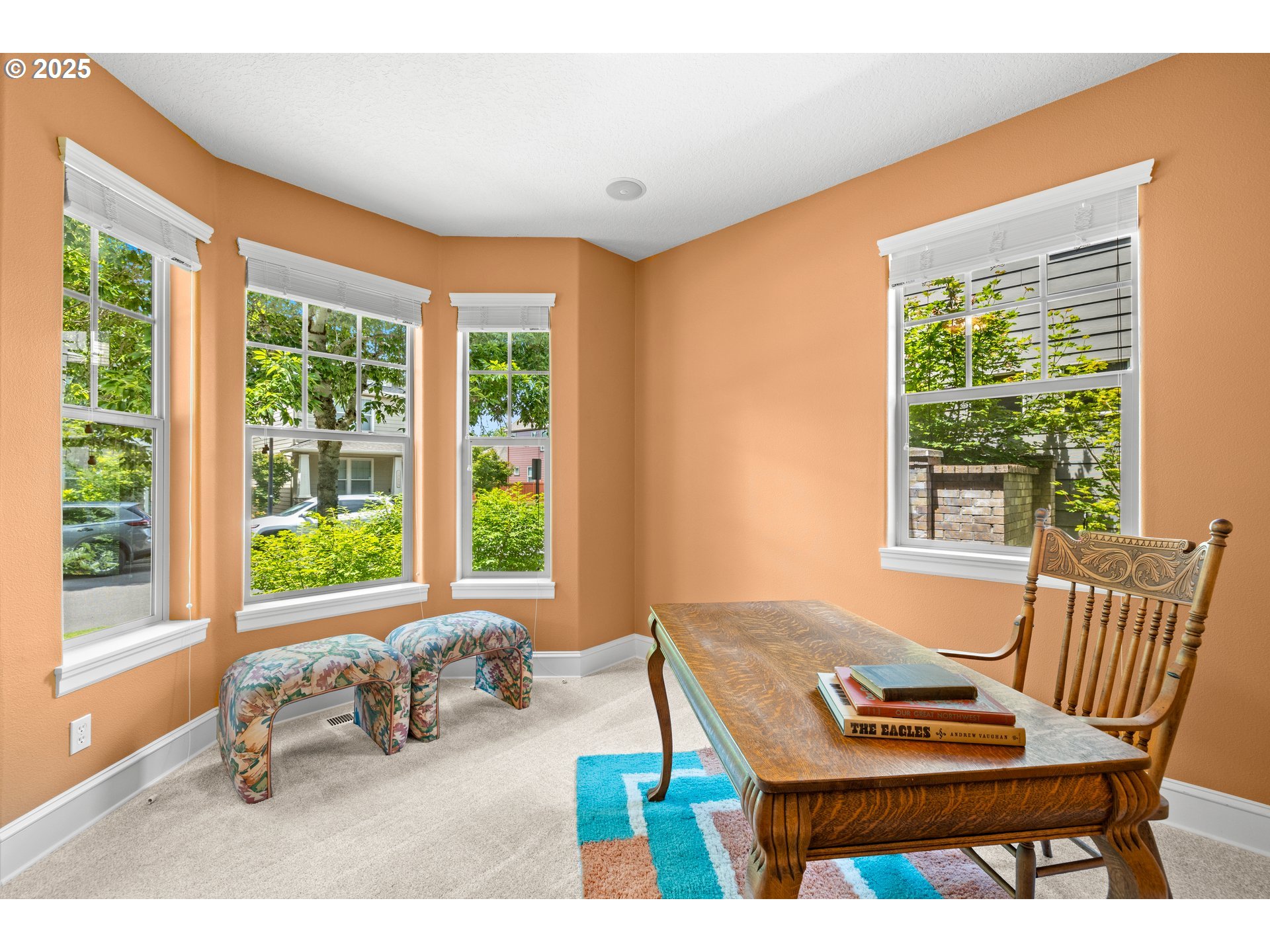 17292 SW MONTAGUE WAY