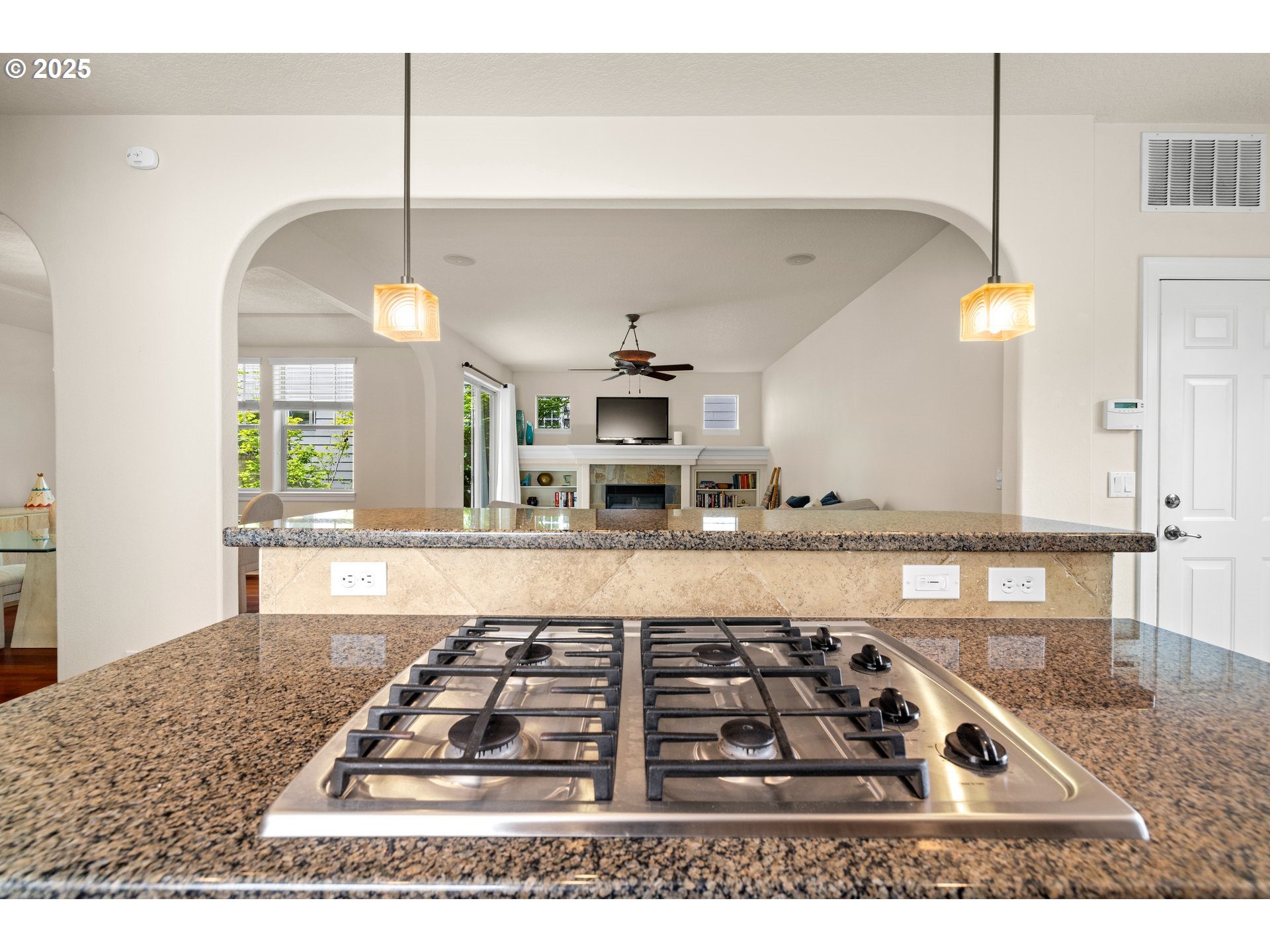 17292 SW MONTAGUE WAY