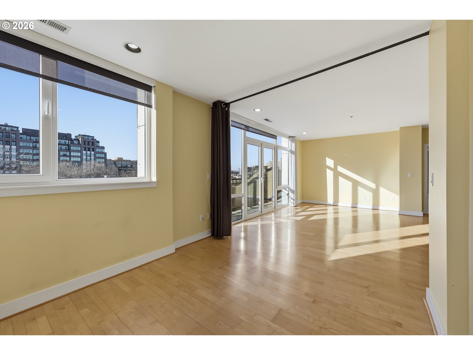 300 NW 8TH AVE 903-5