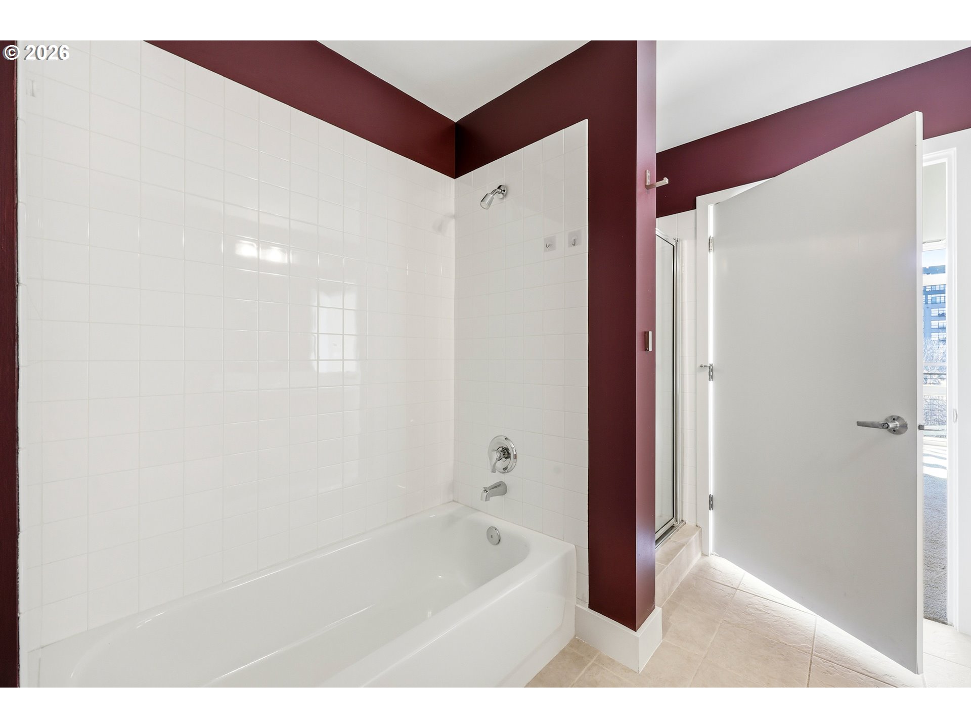 300 NW 8TH AVE 903-5