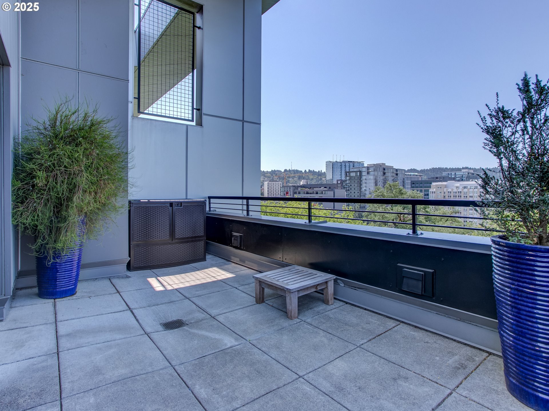 300 NW 8TH AVE 903-5