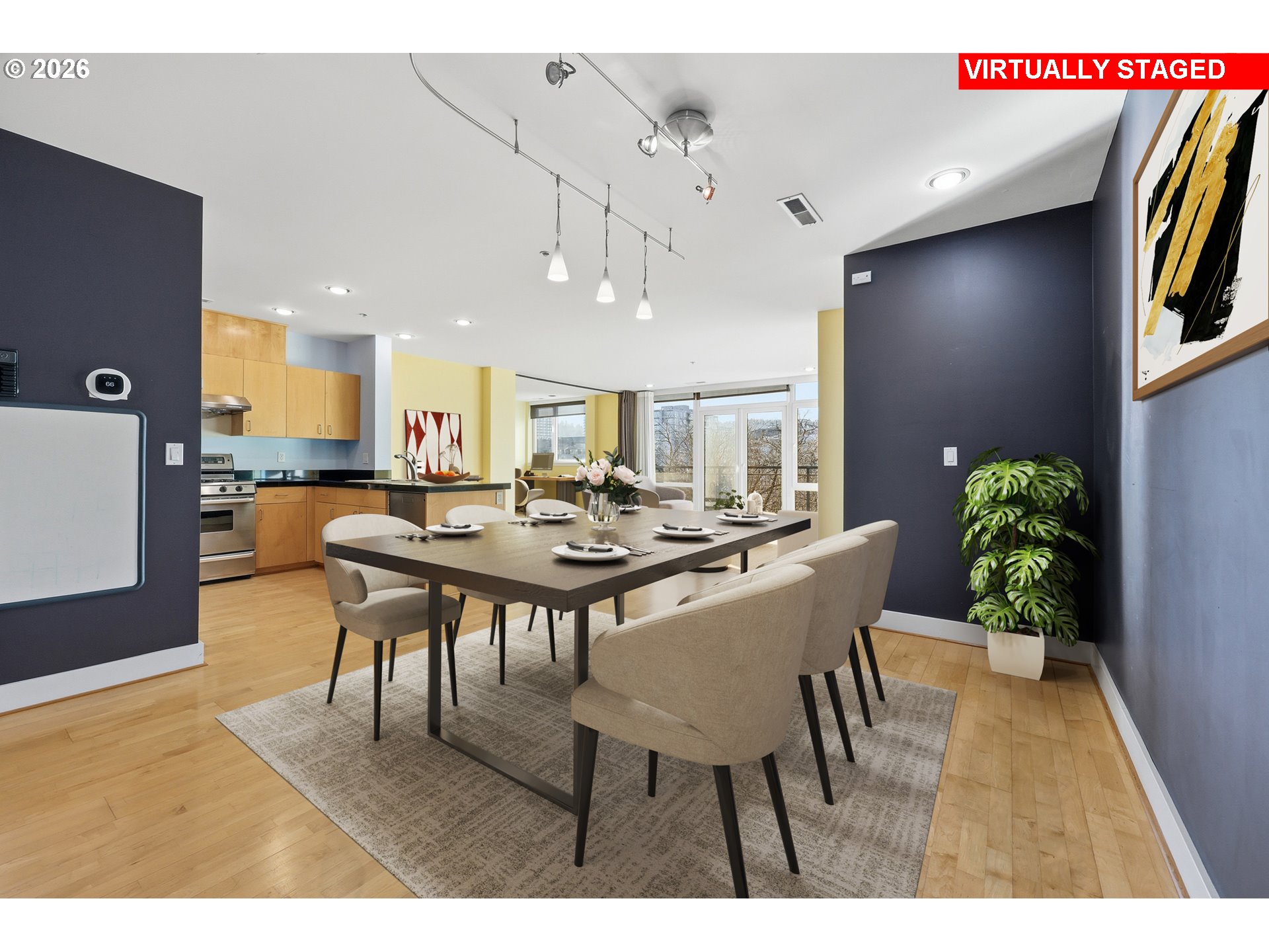 300 NW 8TH AVE 903-5