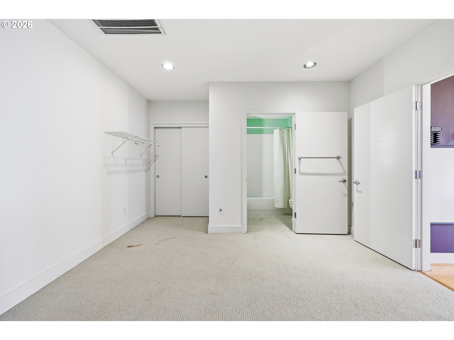 300 NW 8TH AVE 903-5