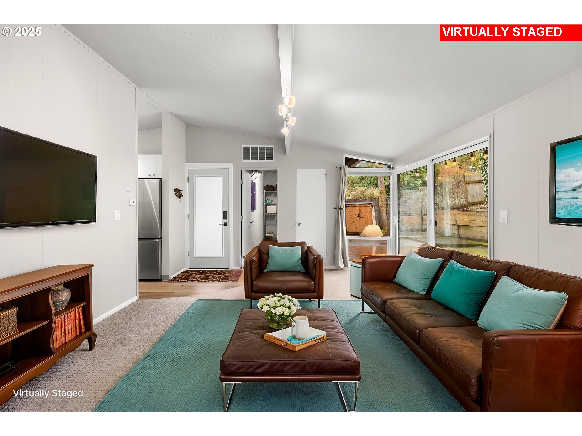 19983 WHITE CLOUD CIR