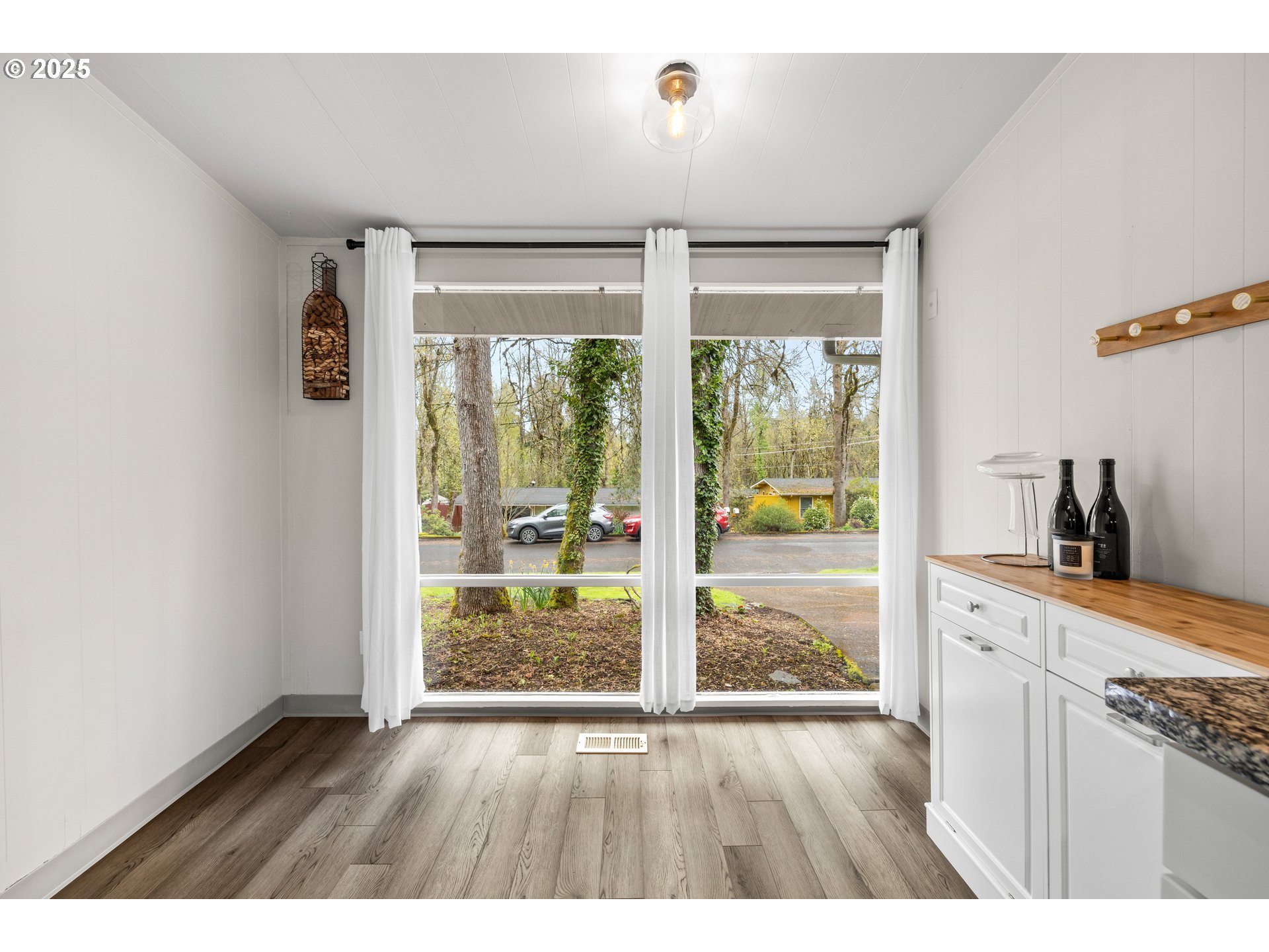 19983 WHITE CLOUD CIR