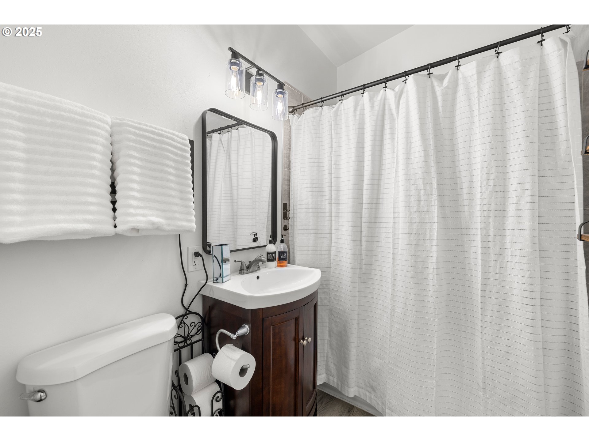 19983 WHITE CLOUD CIR