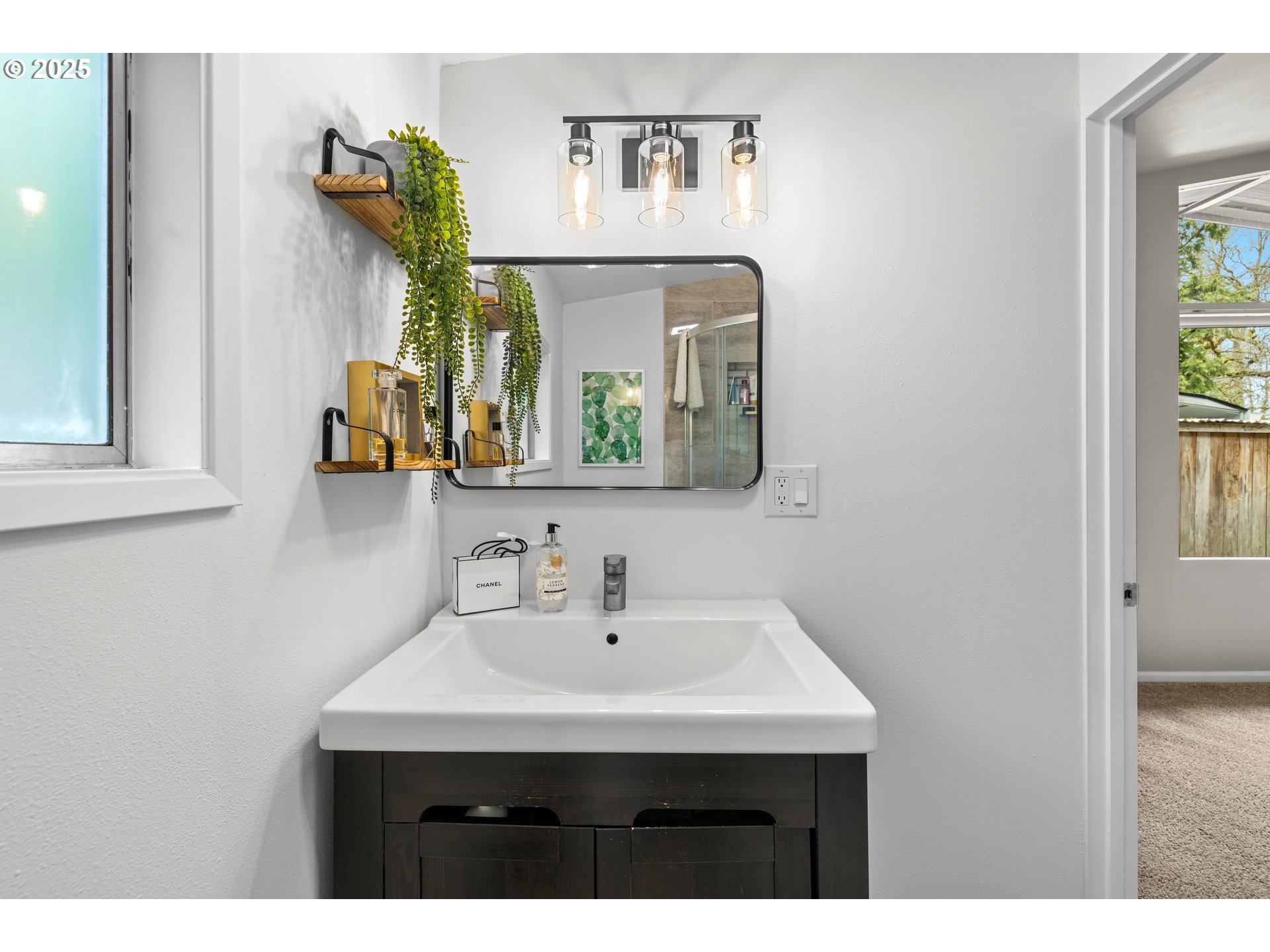 19983 WHITE CLOUD CIR