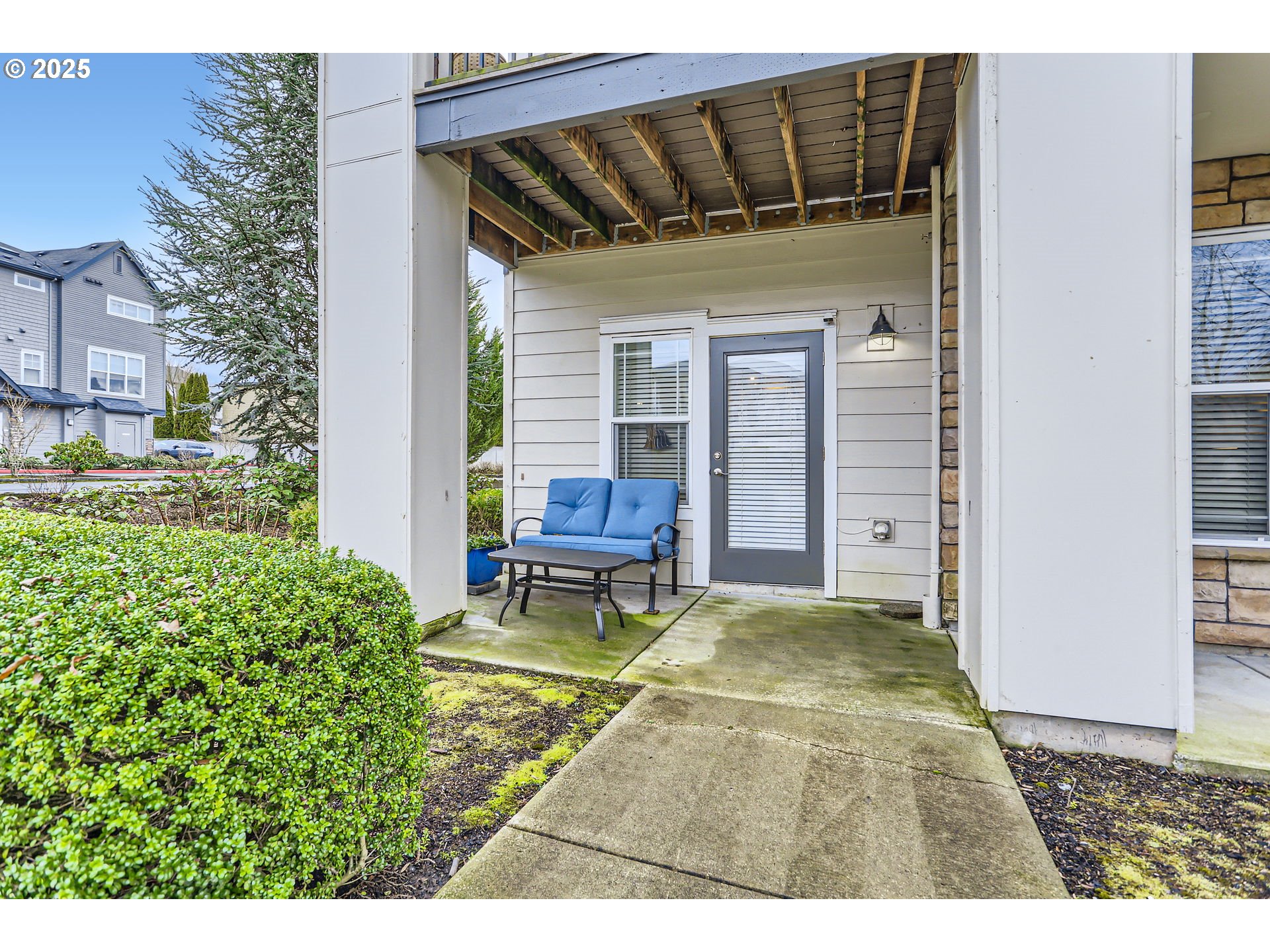 10675 NE RED WING WAY 102