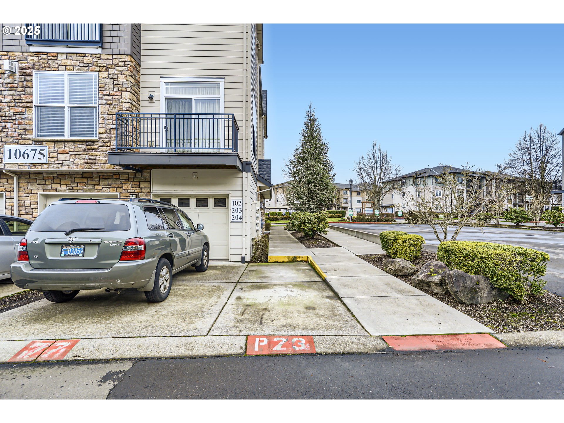 10675 NE RED WING WAY 102