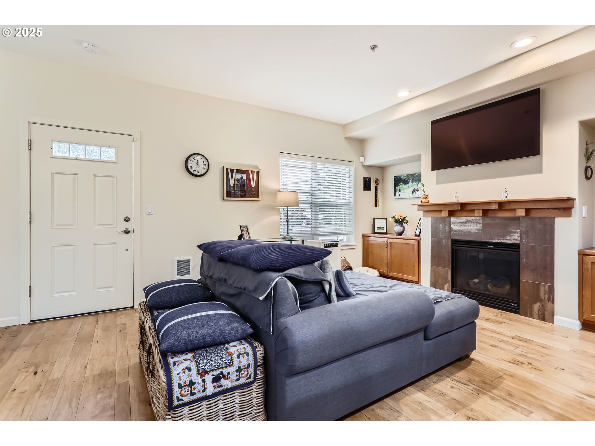 10675 NE RED WING WAY 102