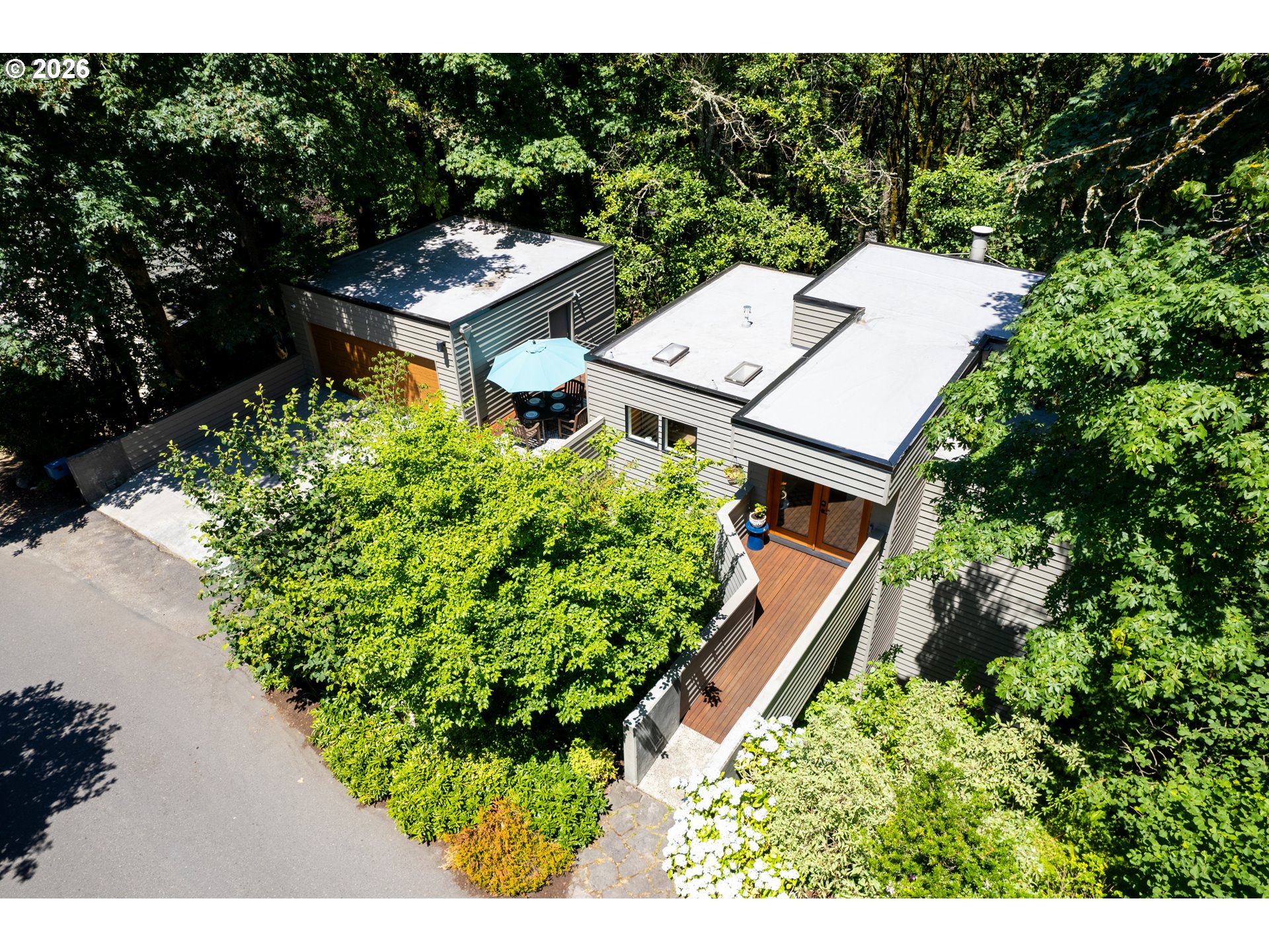 3128 SW CASCADE DR