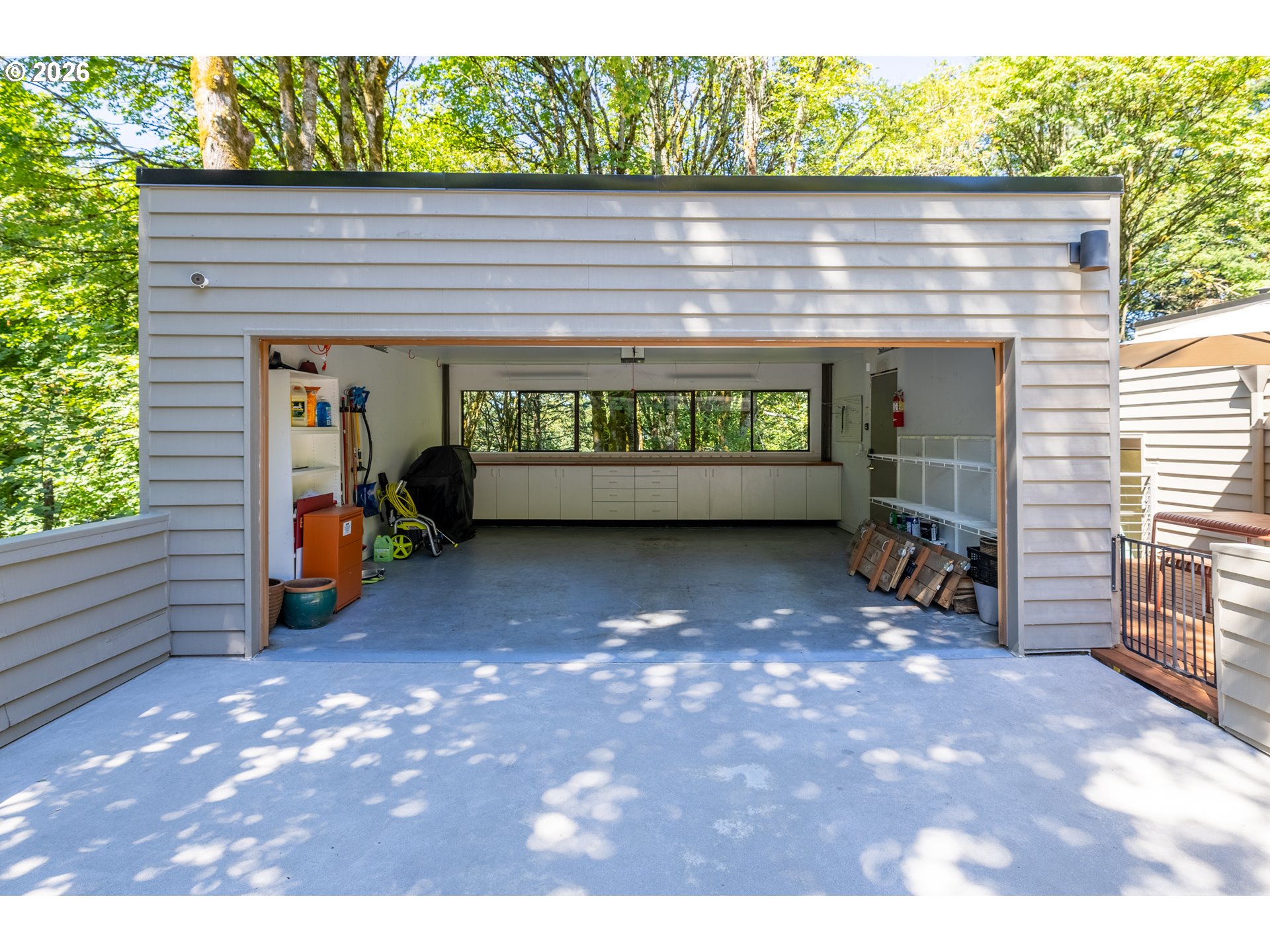 3128 SW CASCADE DR
