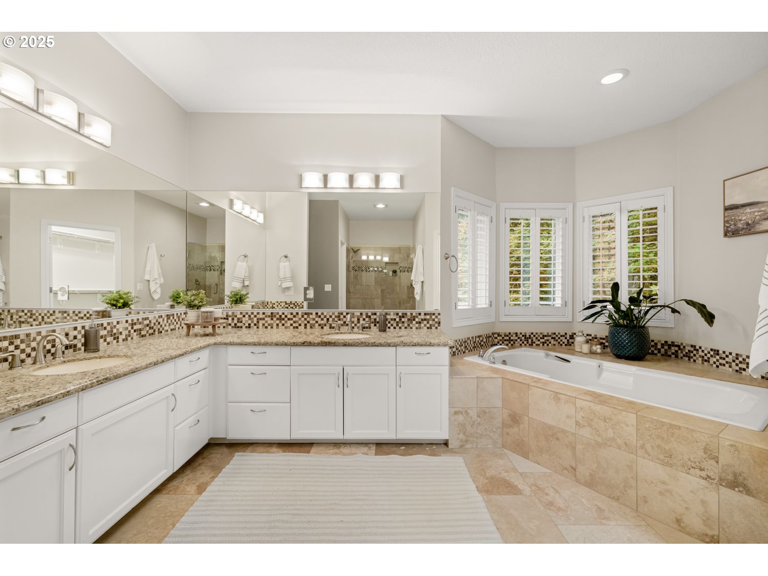 11209 S SOUTHRIDGE DR